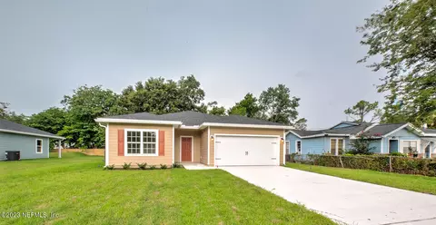 7070 Esther St, Jacksonville, FL 32210