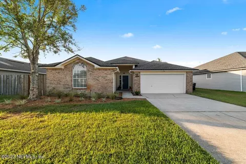 13585 Lobo Ct, Jacksonville, FL 32224