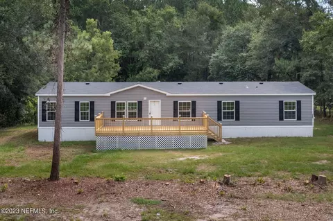 15773 Parete Rd, Jacksonville, FL 32218