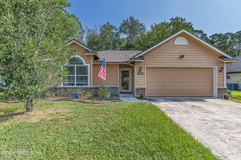 1853 Weston Cir, Fleming Island, FL 32003