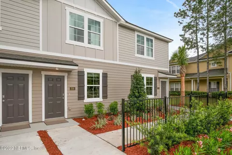 8349 Retrograde Rd, Jacksonville, FL 32256