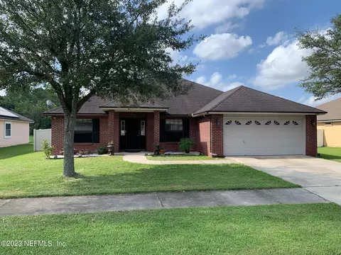 9140 Jennifer Ln, Jacksonville, FL 32222