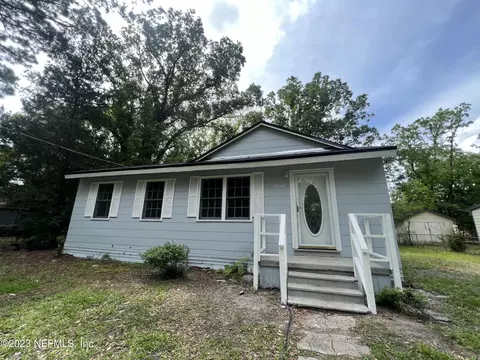 3042 4th Street Cir, Jacksonville, FL 32254