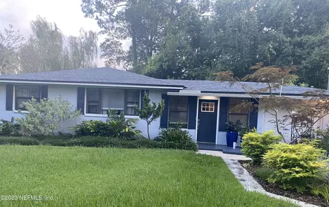 5204 Yerkes St, Jacksonville, FL 32205