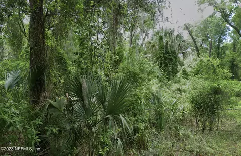 177 N Boundary Rd, San Mateo, FL 32187