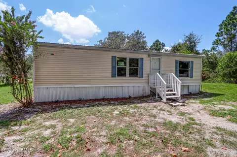 151 Basin Dr, Palatka, FL 32177