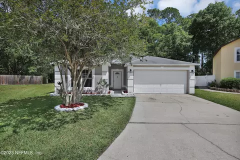 2651 Lantana Lakes Dr E, Jacksonville, FL 32246