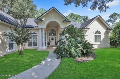 505 Chipley Pl E, Saint Johns, FL 32259
