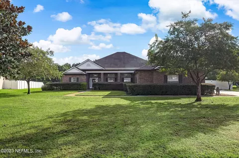 8069 Sierra Gardens Dr, Jacksonville, FL 32219
