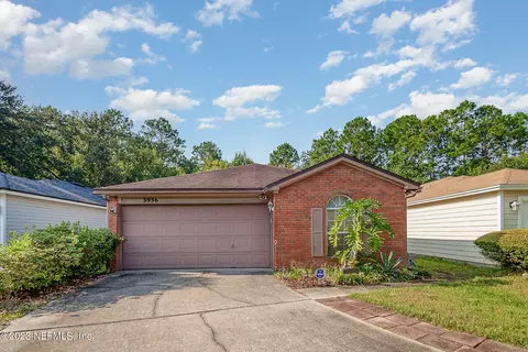3936 Burning Leaf Ct, Jacksonville, FL 32246