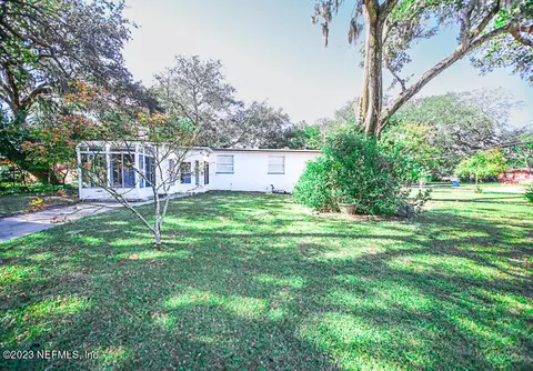 11320 Bruce Dr, Jacksonville, FL 32218