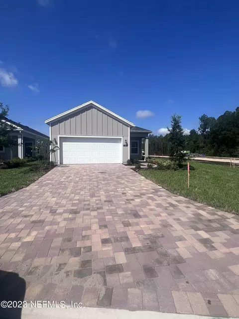 24 Lake Sinclair St, Saint Augustine, FL 32084