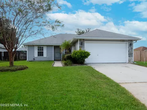 11038 Gullwing Ct, Jacksonville, FL 32246