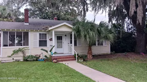 267 Gregory Pl, Jacksonville, FL 32208