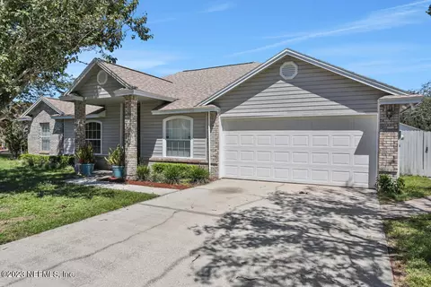 9125 Camshire Dr, Jacksonville, FL 32244