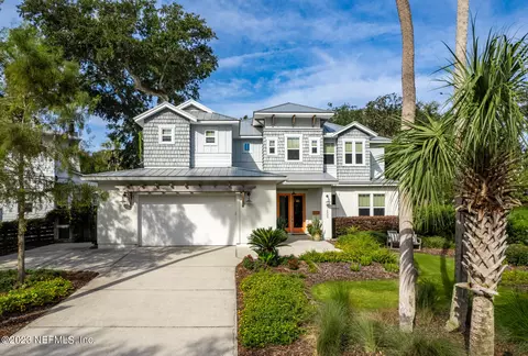 1500 Park Ter W, Atlantic Beach, FL 32233