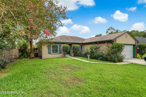 1540 Graduation Ln, Middleburg, FL 32068