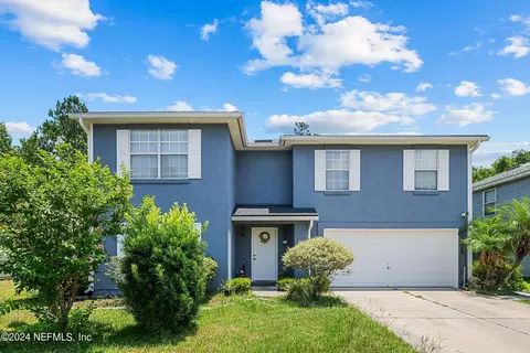 13509 Ashford Wood Ct E, Jacksonville, FL 32218