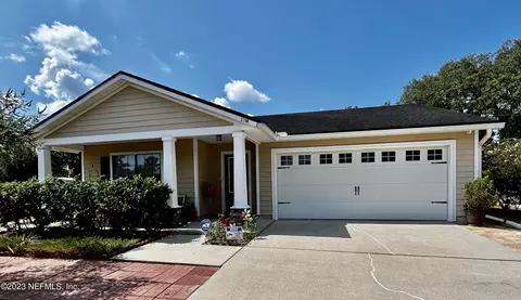 2134 Lake Dr, Jacksonville, FL 32246