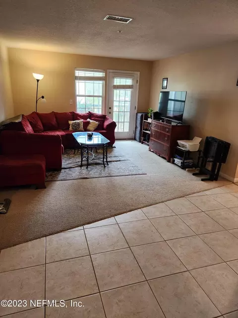 7701 Timberlin Park Blvd #314, Jacksonville, FL 32256