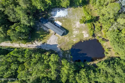 9988 229 County Rd, Starke, FL 32091