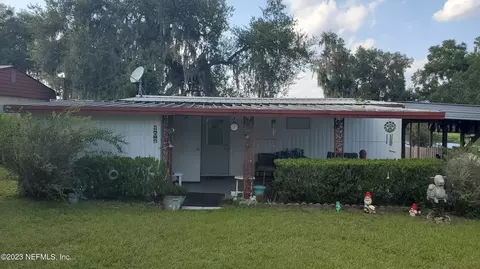 102 Little Orange Lake Dr, Hawthorne, FL 32640