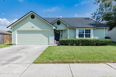 8937 Cherry Hill Dr, Jacksonville, FL 32221