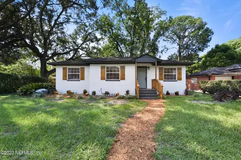 5102 Attleboro St, Jacksonville, FL 32205