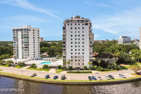 1560 Lancaster Ter #305, Jacksonville, FL 32204