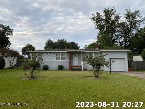 1645 Clemson Rd, Jacksonville, FL 32217