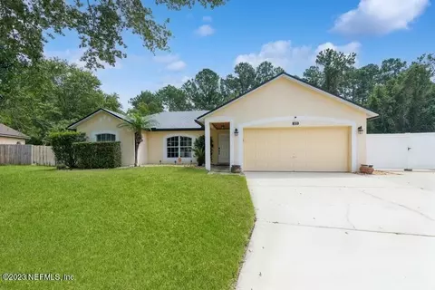 1879 Aston Hall Dr E, Jacksonville, FL 32246