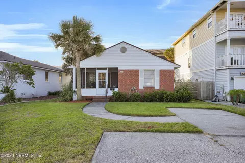 128 9th Ave N, Jacksonville Beach, FL 32250