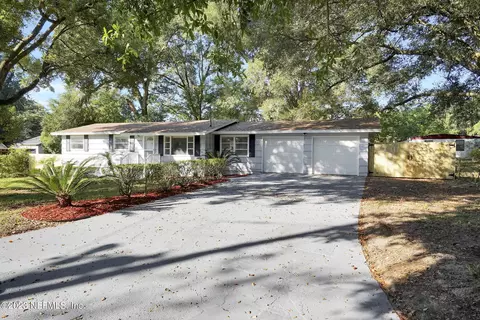 9320 9th Ave, Jacksonville, FL 32208