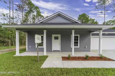 4450 Theresa St, Hastings, FL 32145