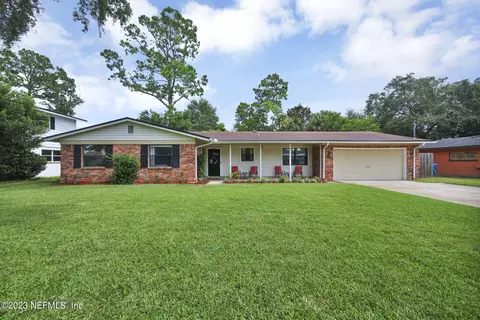 1835 Dalamon St, Jacksonville, FL 32211