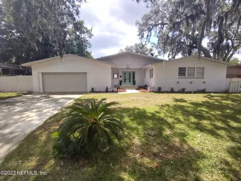 5422 John Reynolds Dr, Jacksonville, FL 32277