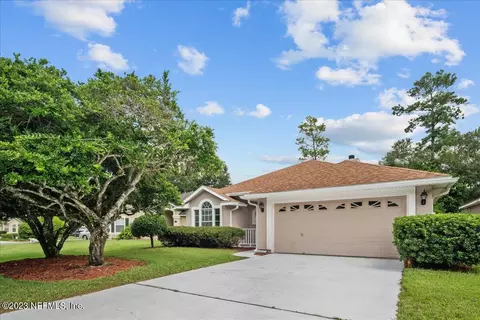 180 Hawthorn Hedge Lane Ln, Saint Johns, FL 32259
