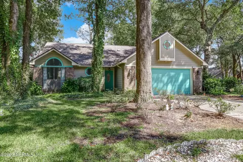 2487 Captain Hook Dr, Fernandina Beach, FL 32034
