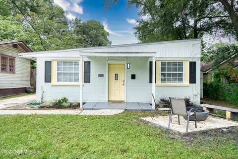 3529 College Pl, Jacksonville, FL 32205