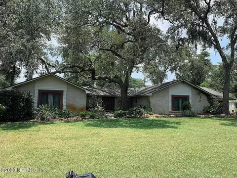 6359 Waltho Dr, Jacksonville, FL 32277