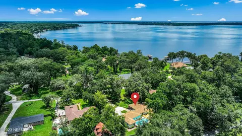 3454 Lullwater Ln, Orange Park, FL 32073