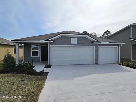12154 Green Thicket Ln, Jacksonville, FL 32219