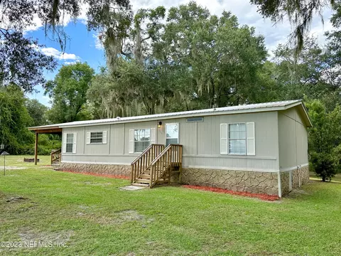 104 Fern Way, San Mateo, FL 32187