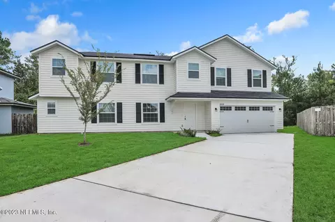 6699 Gentle Oaks Dr E, Jacksonville, FL 32244
