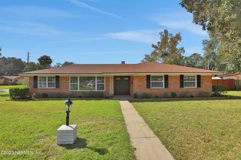 8750 Burkhall St, Jacksonville, FL 32211
