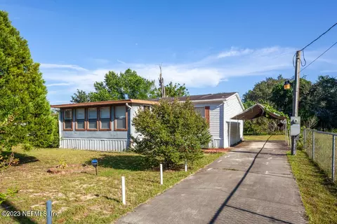 336 5th Way, Interlachen, FL 32148