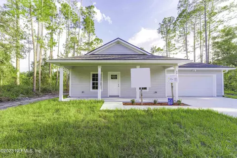 5025 Irving St, Hastings, FL 32145