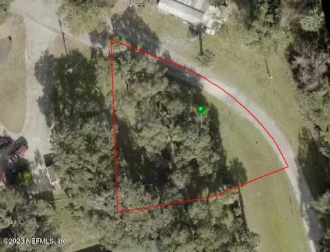 860 Lake George Road, Seville, FL 32190