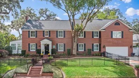 2640 River Rd, Jacksonville, FL 32207