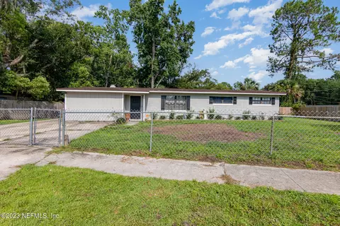 2211 Hugh Edwards Dr, Jacksonville, FL 32210